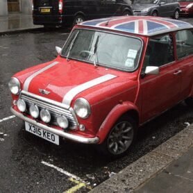renting a car in uk with a mini with a union jack on the roof