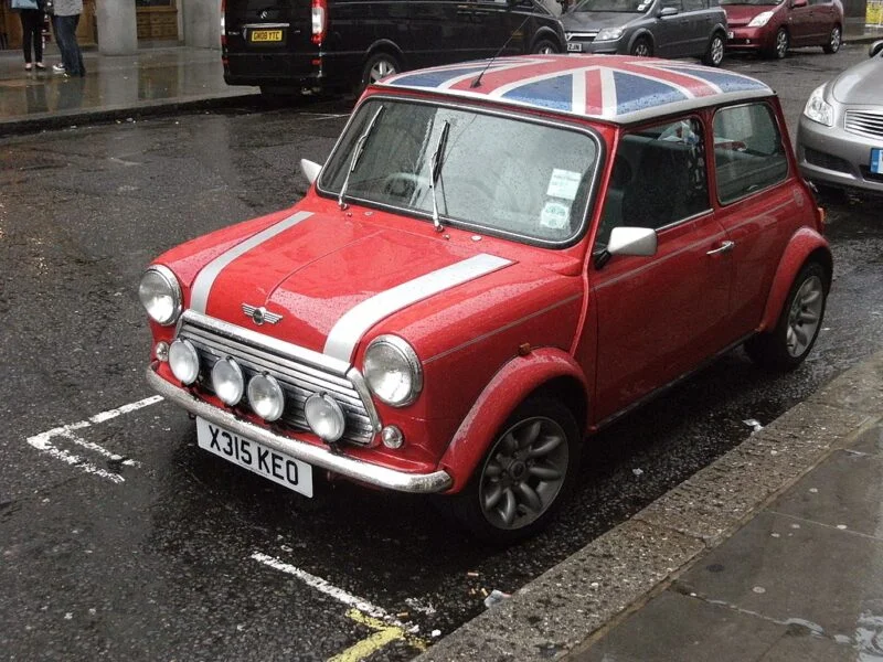 renting a car in uk with a mini with a union jack on the roof