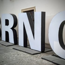 a sign with white lettering saying 'brno'