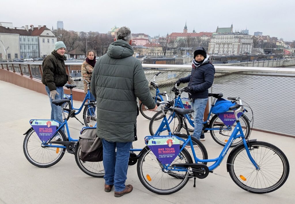 warsaw bike tour