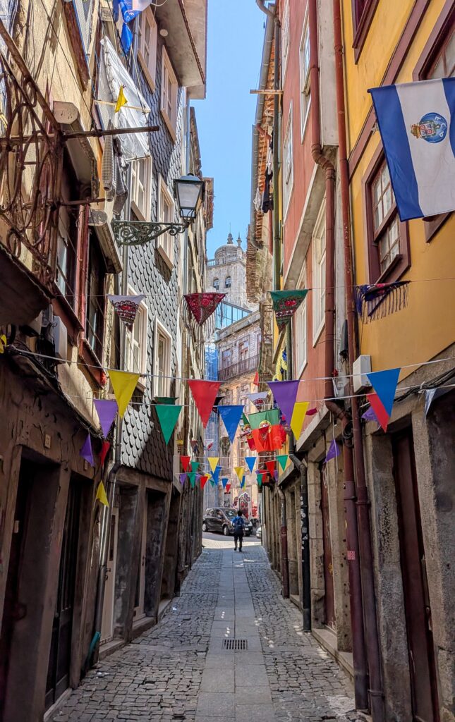 the often narrow streets of se porto